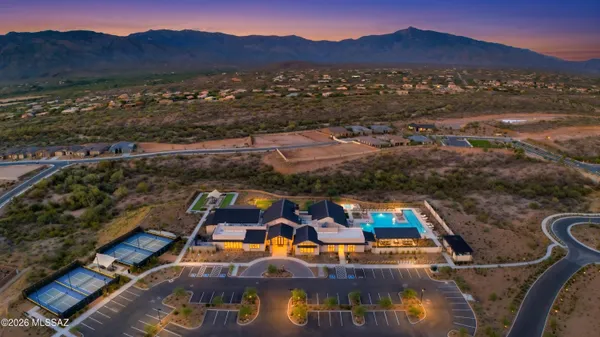 Property Slideshow image 2 of 32 | 7885 s sonoran oak, Tucson, AZ, 85747