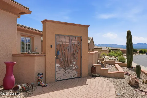 Property Slideshow image 2 of 51 | 1024 w tenniel dr, Green Valley, AZ, 85614