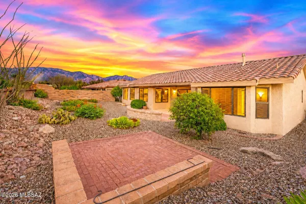 Property Slideshow image 3 of 51 | 1029 e rising sun dr, Oro Valley, AZ, 85755