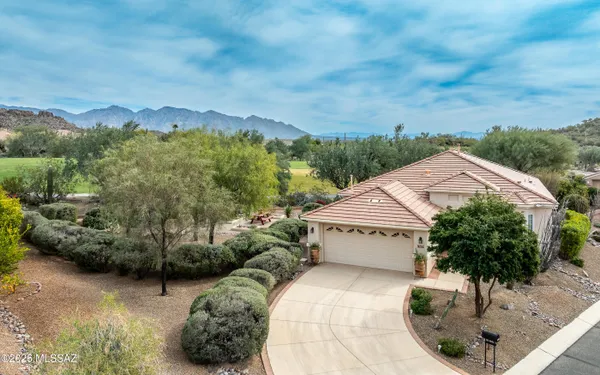 Property Slideshow image 3 of 47 | 13674 n nightstar ct, Marana, AZ, 85658
