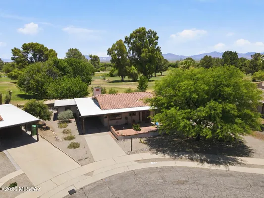 Property Slideshow image 2 of 51 | 125 e los arcos, Green Valley, AZ, 85614