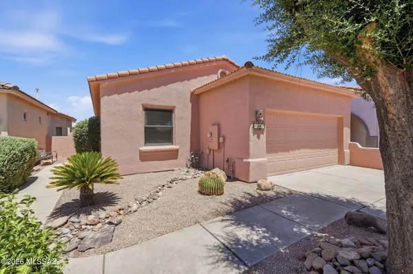 Property Slideshow image 2 of 52 | 2247 s via, Green Valley, AZ, 85614
