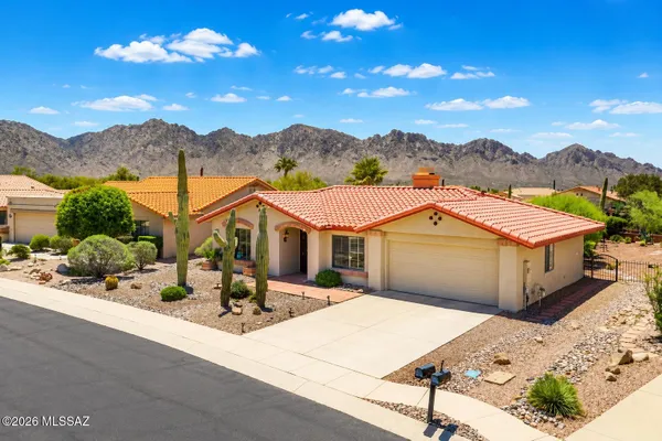 Property Slideshow image 2 of 49 | 14323 n sky trl, Oro Valley, AZ, 85755