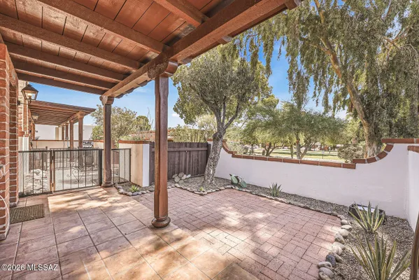 Property Slideshow image 3 of 16 | 344 s paseo pena b, Green Valley, AZ, 85614
