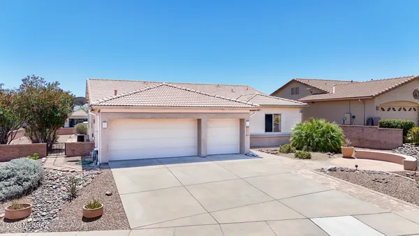Property Slideshow image 3 of 46 | 4579 s camino del tejon, Green Valley, AZ, 85622