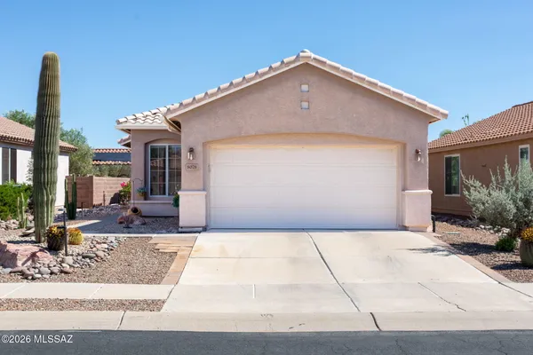 Property Slideshow image 2 of 30 | 8078 w morning light way, Tucson, AZ, 85743