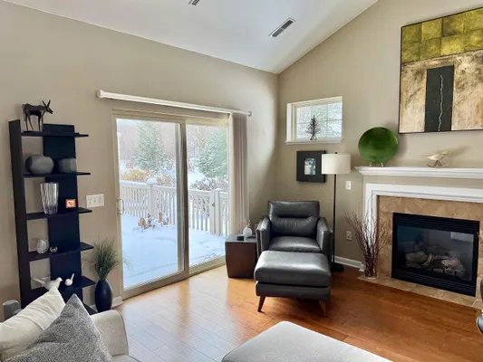 Property Slideshow image 2 of 34 | 2129 e sienna way, Appleton, WI, 54913