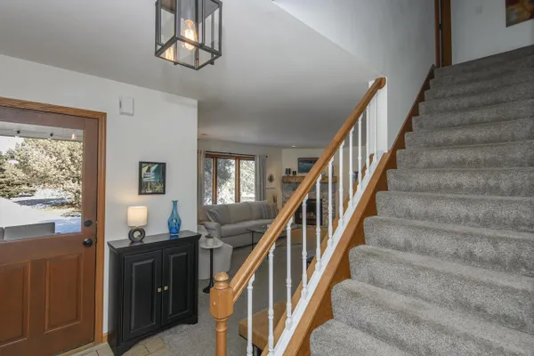 Property Slideshow image 3 of 12 | n24w24050 brandon oaks dr a, Pewaukee, WI, 53072