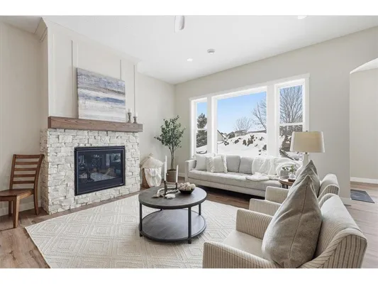 Property Slideshow image 3 of 48 | 1289 cattail pl 10, New Richmond, WI, 54017