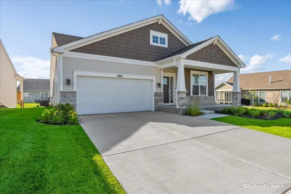 Property Slideshow image 2 of 50 | 405 canon dr, Geneva, WI, 53147