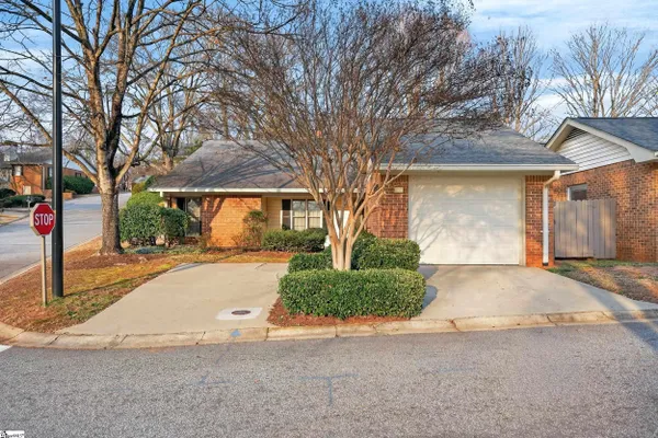 Property Slideshow image 2 of 36 | 601 dove ter, Greenville, SC, 29605