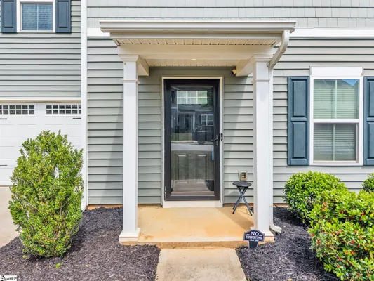 Property Slideshow image 2 of 29 | 14 torrington dr, Greenville, SC, 29617