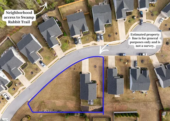 Property Slideshow image 2 of 30 | 402 edgehill ct, Greenville, SC, 29617