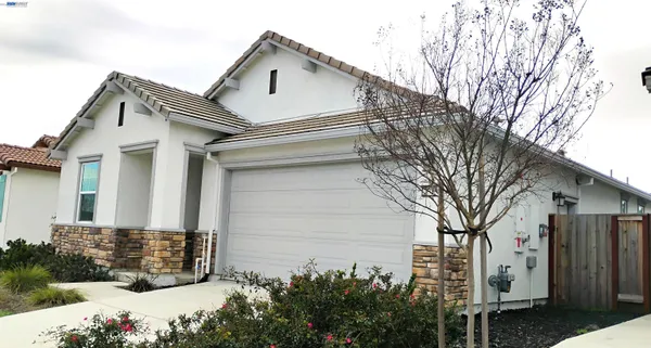 Property Slideshow image 3 of 4 | 2335 front porch ln, Rio Vista, CA, 94571