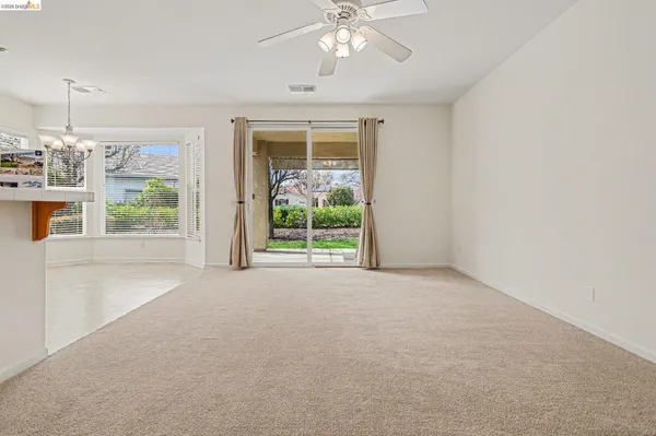 Property Slideshow image 3 of 33 | 399 earlham way, Brentwood, CA, 94513