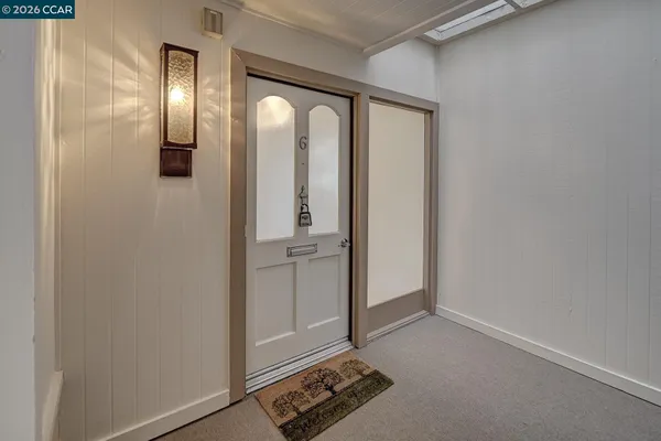 Property Slideshow image 2 of 40 | 1300 singingwood ct 6, Walnut Creek, CA, 94595