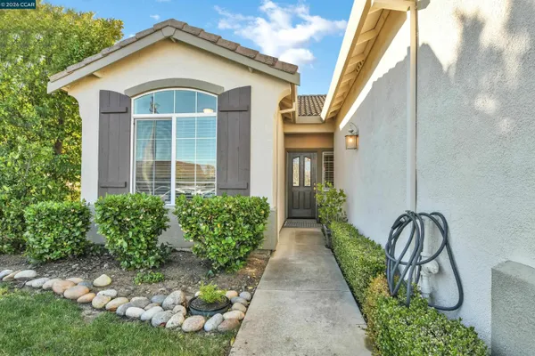 Property Slideshow image 2 of 29 | 452 stephens dr, Brentwood, CA, 94513