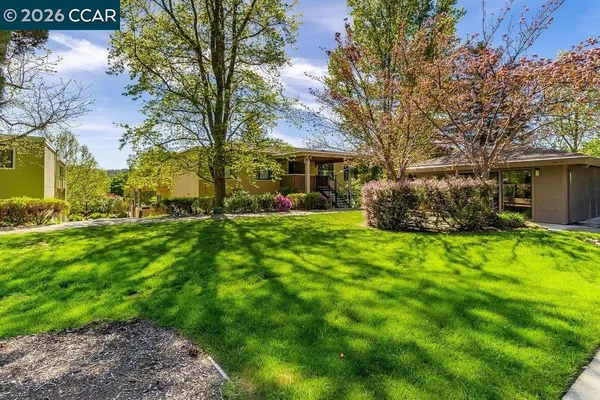 Property Slideshow image 3 of 29 | 2801 golden rain rd 3, Walnut Creek, CA, 94595