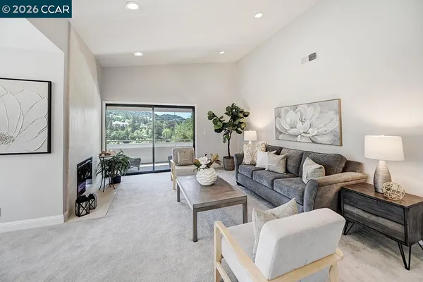 Property Slideshow image 2 of 59 | 3612 rossmoor pkwy 1, Walnut Creek, CA, 94595