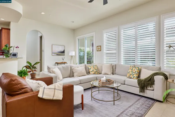 Property Slideshow image 3 of 40 | 1556 symphony cir, Brentwood, CA, 94513