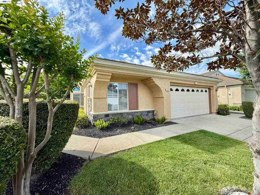 Property Slideshow image 3 of 51 | 30 gala ln, Brentwood, CA, 94513
