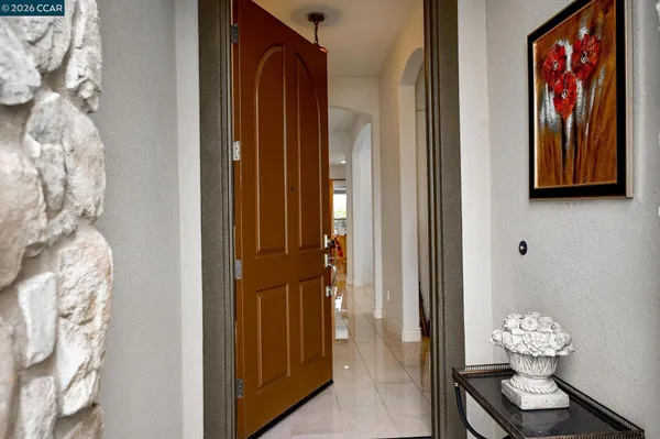 Property Slideshow image 2 of 58 | 1577 chianti ln, Brentwood, CA, 94513