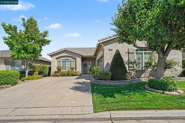 Property Slideshow image 3 of 37 | 1350 mcprince ln, Brentwood, CA, 94513