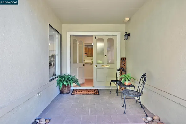 Property Slideshow image 3 of 40 | 2217 pine knoll dr 3, Walnut Creek, CA, 94595