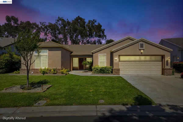 Property Slideshow image 2 of 46 | 20 arrowhead ct, Rio Vista, CA, 94571