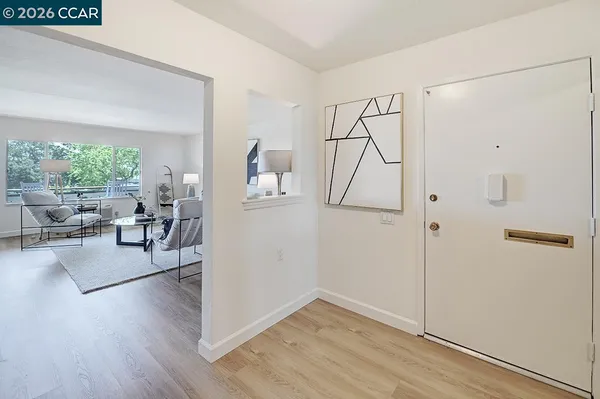 Property Slideshow image 3 of 49 | 1941 skycrest dr 6, Walnut Creek, CA, 94595