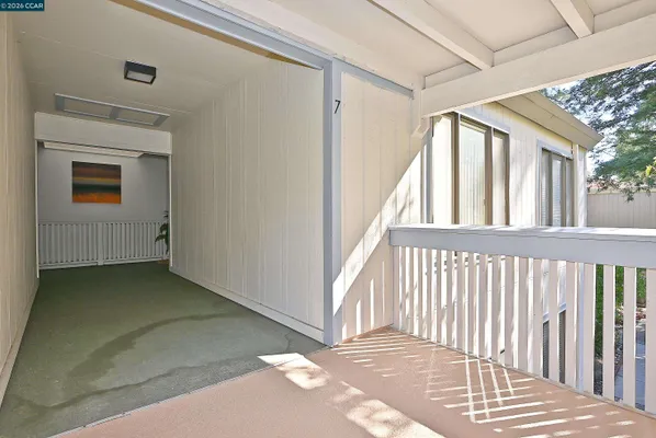 Property Slideshow image 2 of 40 | 1361 singingwood ct 7, Walnut Creek, CA, 94595