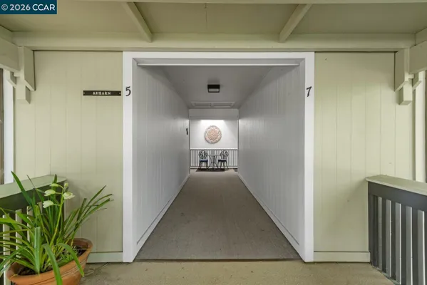 Property Slideshow image 3 of 60 | 2741 golden rain rd 7, Walnut Creek, CA, 94595