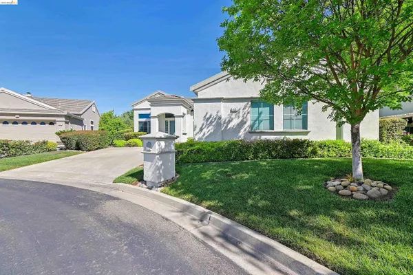 Property Slideshow image 3 of 40 | 413 cortland ter, Brentwood, CA, 94513