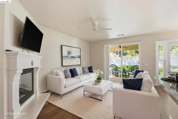 Property Slideshow image 3 of 23 | 481 coronation dr, Brentwood, CA, 94513