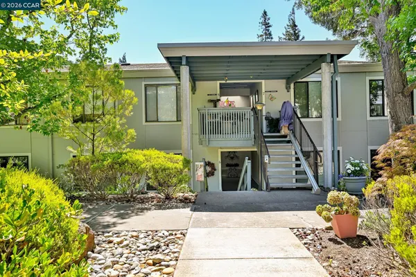 Property Slideshow image 2 of 41 | 3033 golden rain rd 6, Walnut Creek, CA, 94595