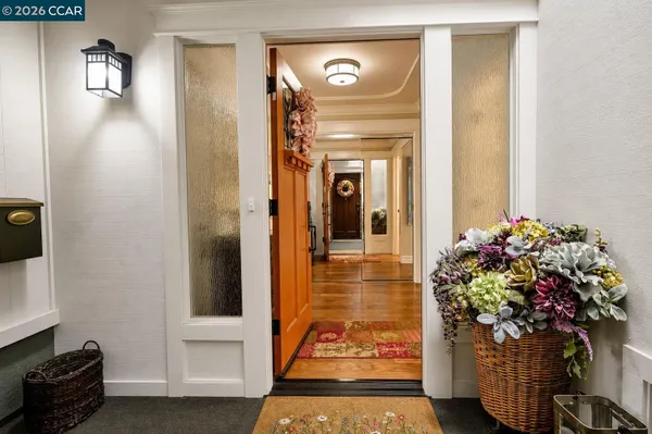 Property Slideshow image 3 of 41 | 3033 golden rain rd 6, Walnut Creek, CA, 94595