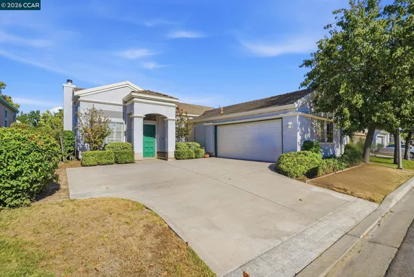 Property Slideshow image 3 of 32 | 250 winesap dr, Brentwood, CA, 94513