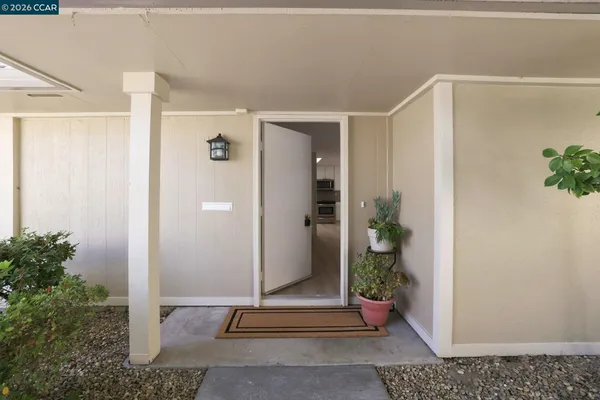 Property Slideshow image 3 of 50 | 2033 ptarmigan dr 2, Walnut Creek, CA, 94595