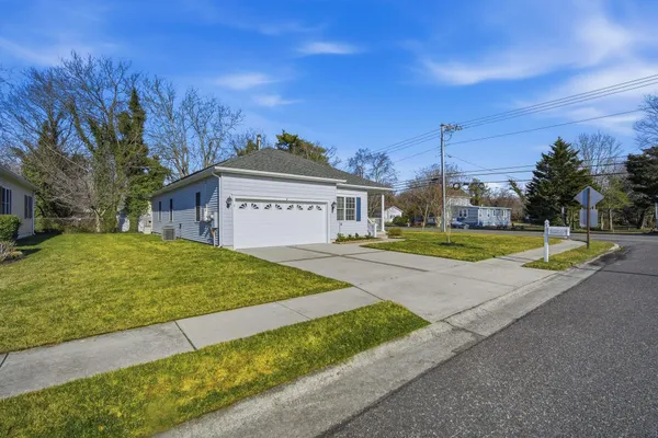 Property Slideshow image 2 of 27 | 1 wynndemere ct, Cape May Court House, NJ, 08210