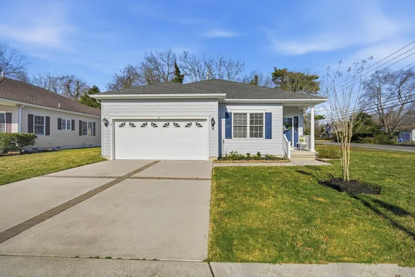 Property Slideshow image 3 of 27 | 1 wynndemere ct, Cape May Court House, NJ, 08210