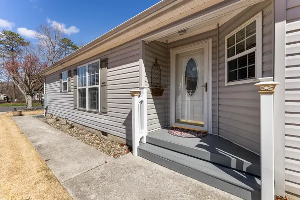 Property Slideshow image 2 of 19 | 249 pebble beach dr, Mays Landing, NJ, 08330