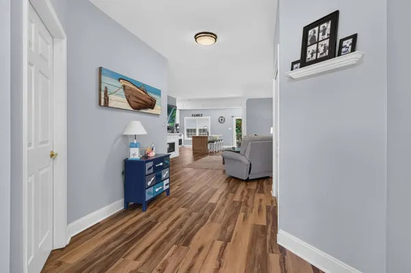 Property Slideshow image 3 of 27 | 26 wynndemere ct, Cape May Court House, NJ, 08210