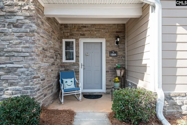 Property Slideshow image 3 of 36 | 1504 laryn ln, Lexington, SC, 29072