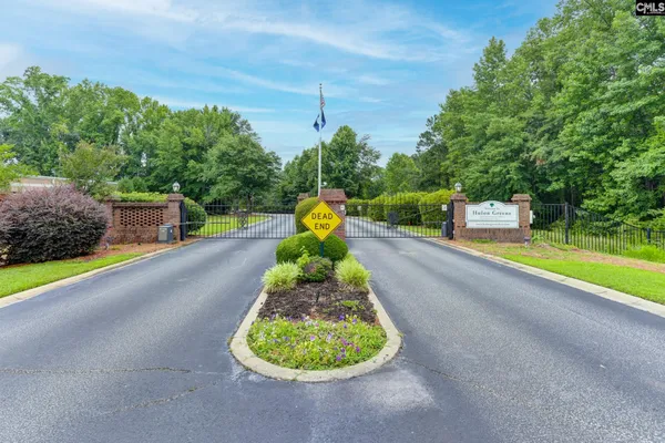 Property Slideshow image 3 of 47 | 302 forestland ct, West Columbia, SC, 29169