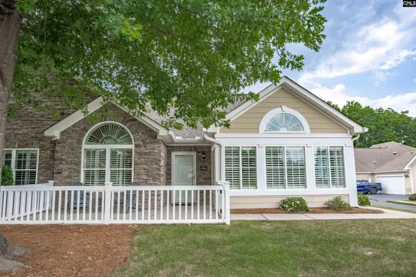 Property Slideshow image 2 of 35 | 1701 laryn ln, Lexington, SC, 29072