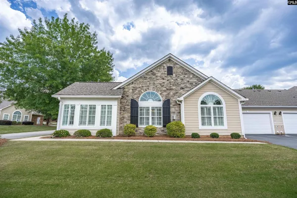 Property Slideshow image 3 of 35 | 1701 laryn ln, Lexington, SC, 29072