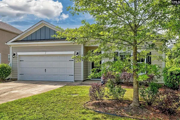 Property Slideshow image 2 of 40 | 169 crimson queen dr, Blythewood, SC, 29016