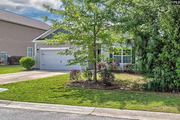 Property Slideshow image 3 of 40 | 169 crimson queen dr, Blythewood, SC, 29016