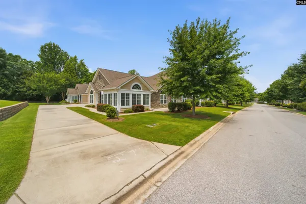 Property Slideshow image 2 of 19 | 1403 laryn ln, Lexington, SC, 29072