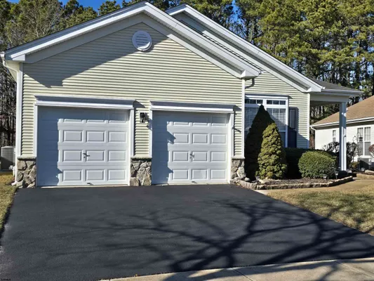 Property Slideshow image 2 of 34 | 519 weston dr, Galloway, NJ, 08205